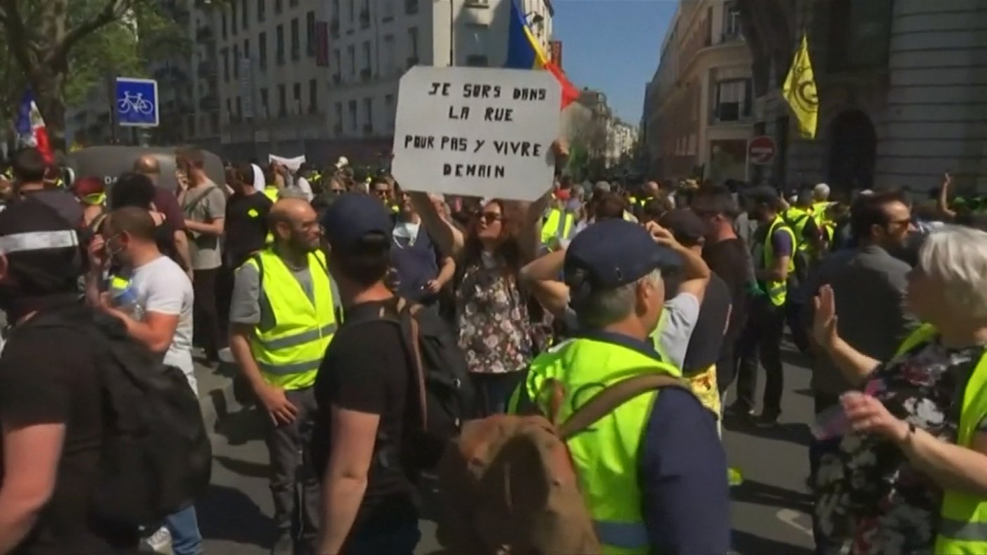 Chalecos Amarillos Los Manifestantes Se Toman Las Calles De Francia