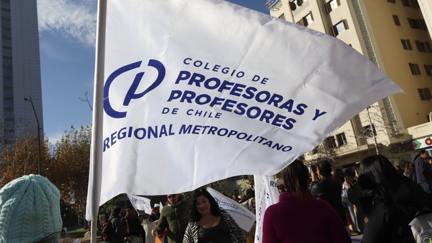 Colegio De Profesores Anunció Paro Indefinido Tras Rechazar Propuesta