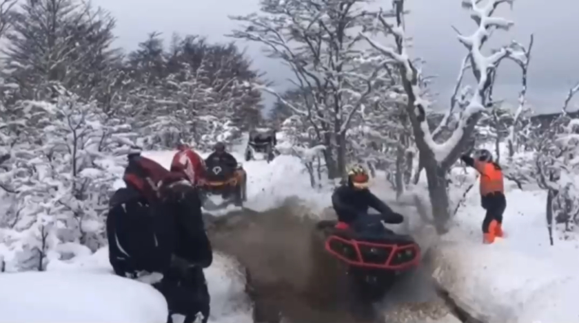 Expertos advierten daños en Reserva Magallanes por ingreso ilegal de motociclistas. Foto: CHV Noticias.